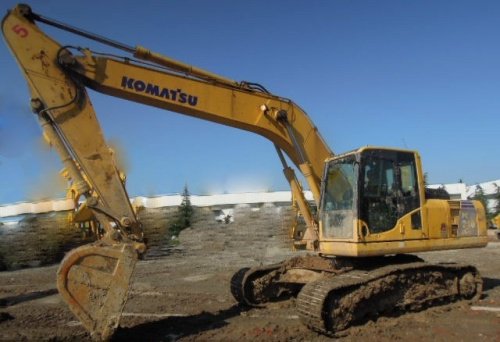 Komatsu PC220-8 Excavator