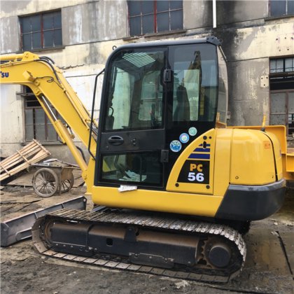 Komatsu PC56-7 Komatsu PC56-7