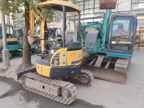 komatsu PC20